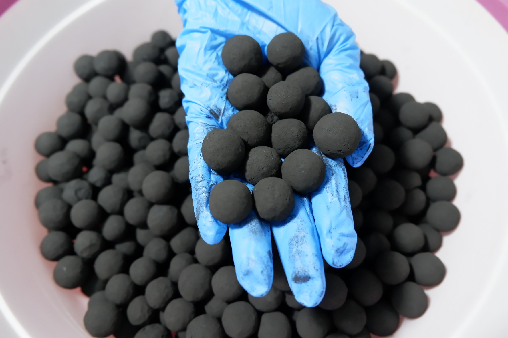 鐵碳1.jpg 鐵碳1.jpg